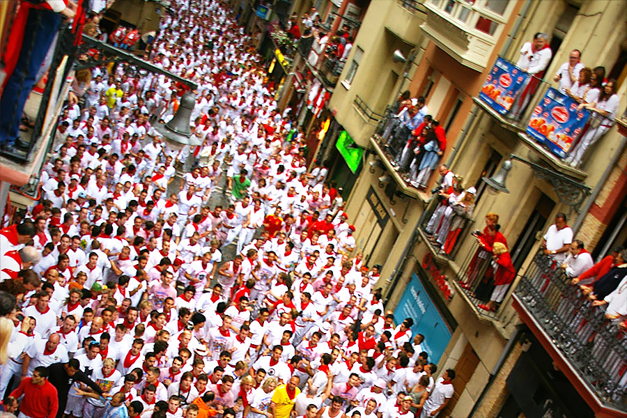 サン・フェルミン祭り | photo by p.s.m. adventure