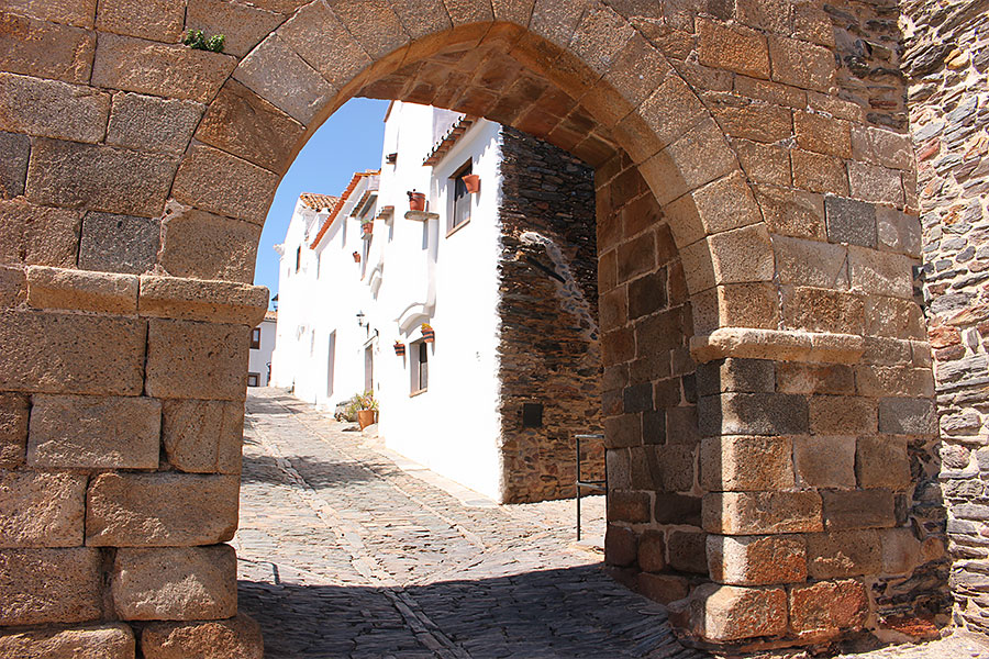 モンサラス | photo by p.s.m. adventure